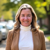 Holly Weiss